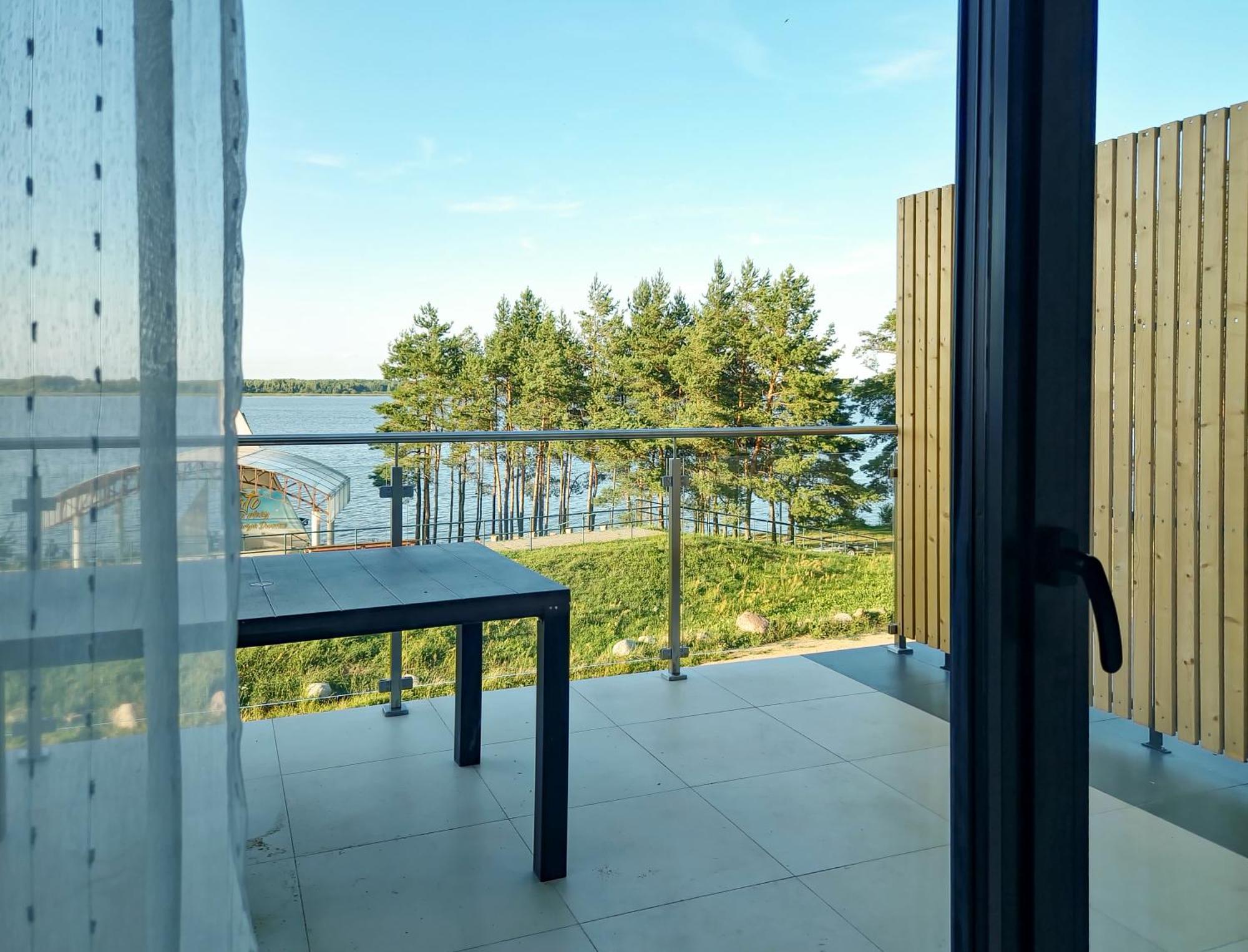 Zubr Nad Zalewem Apartment Luka Ngoại thất bức ảnh